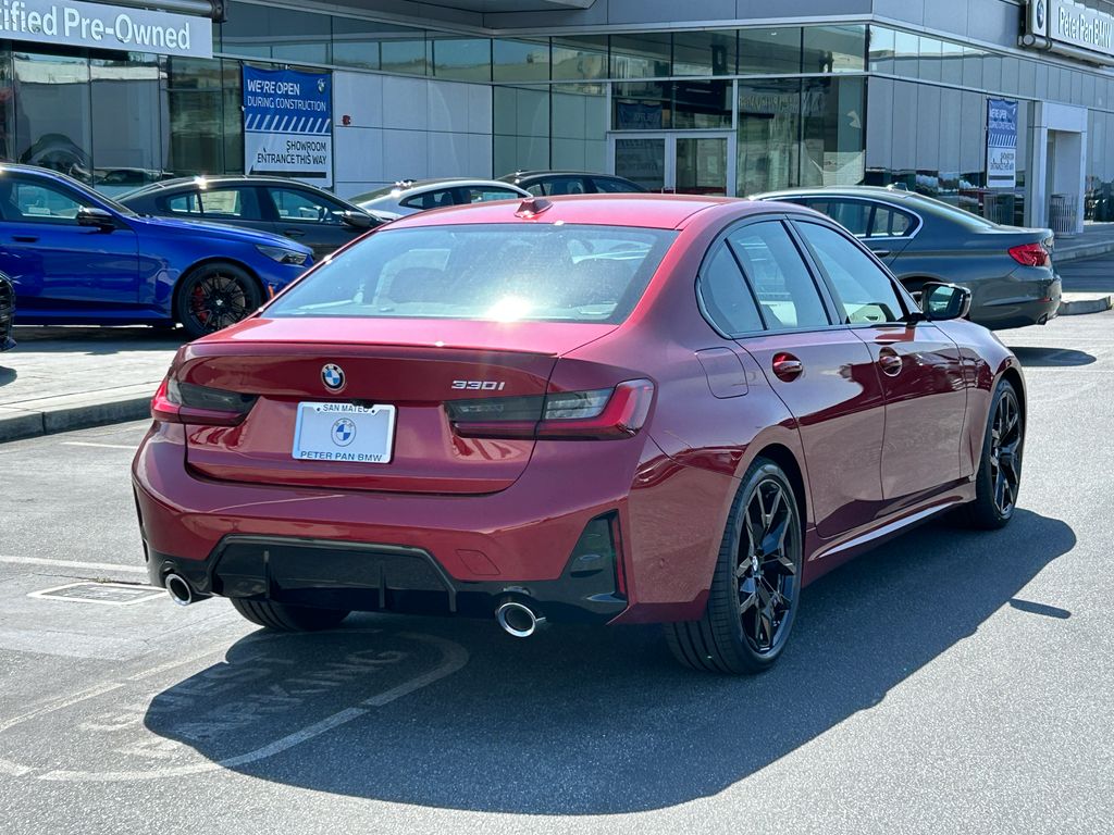 2025 BMW 3 Series 330i 5