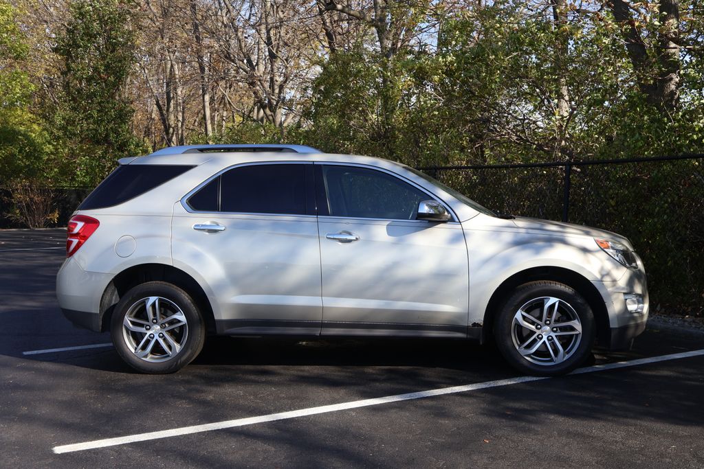 Thumbnail: 2016 Chevrolet Equinox - 9