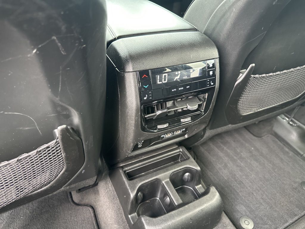 Used Car 2021 Jeep Grand Cherokee L  Limited For Sale Under $30,000 In Austin, Texas