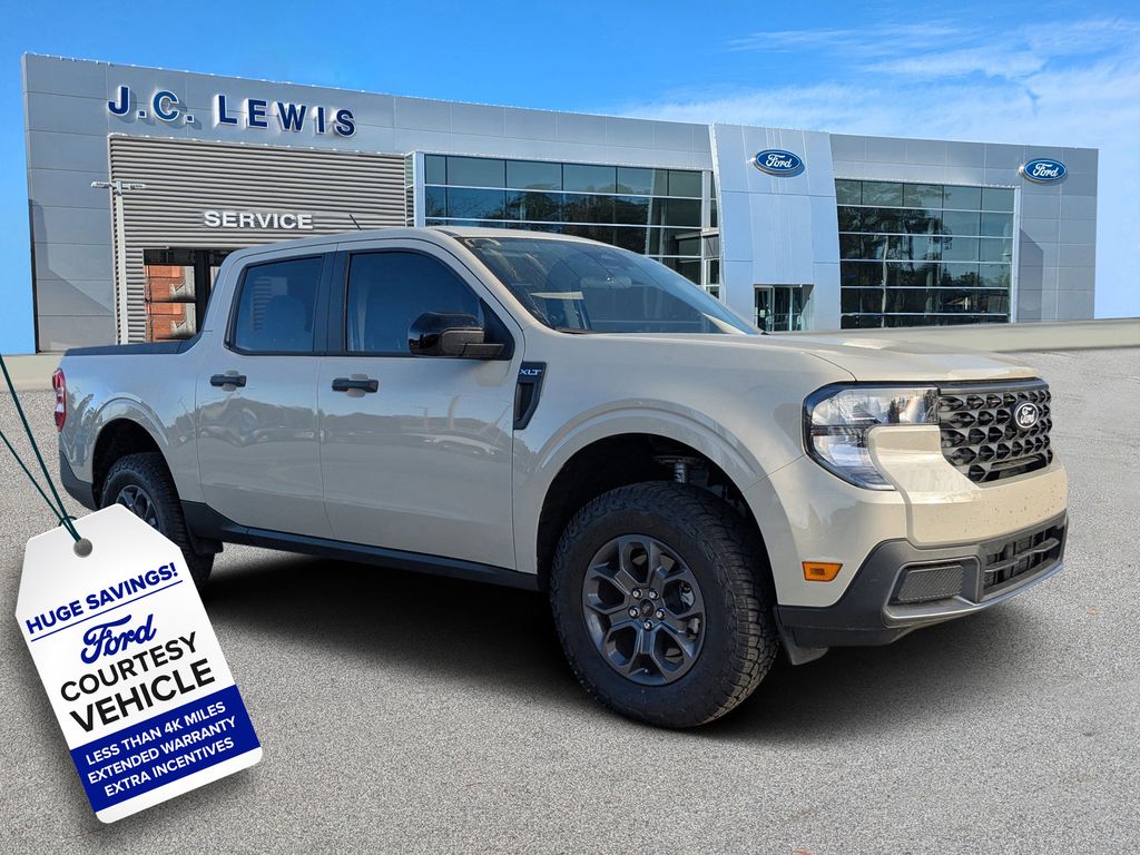 2025 Ford Maverick XLT