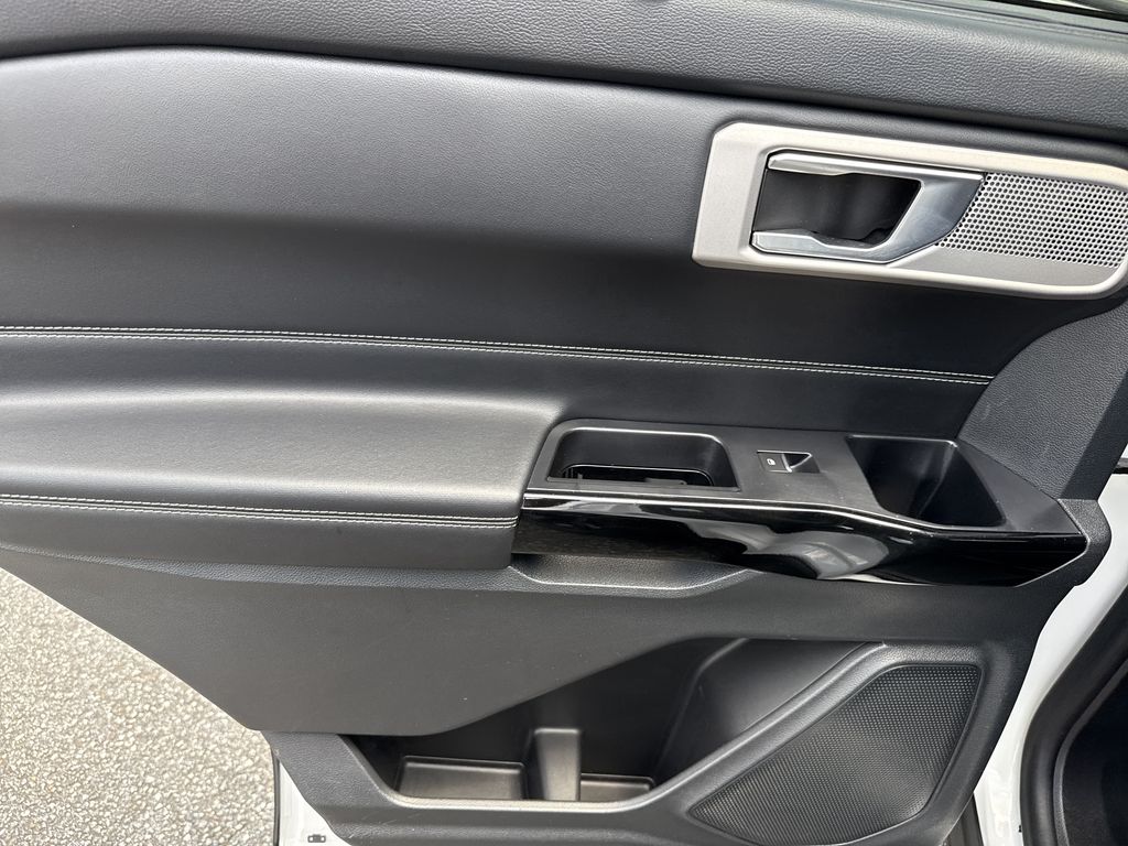 Used 2022 Ford Explorer SUV