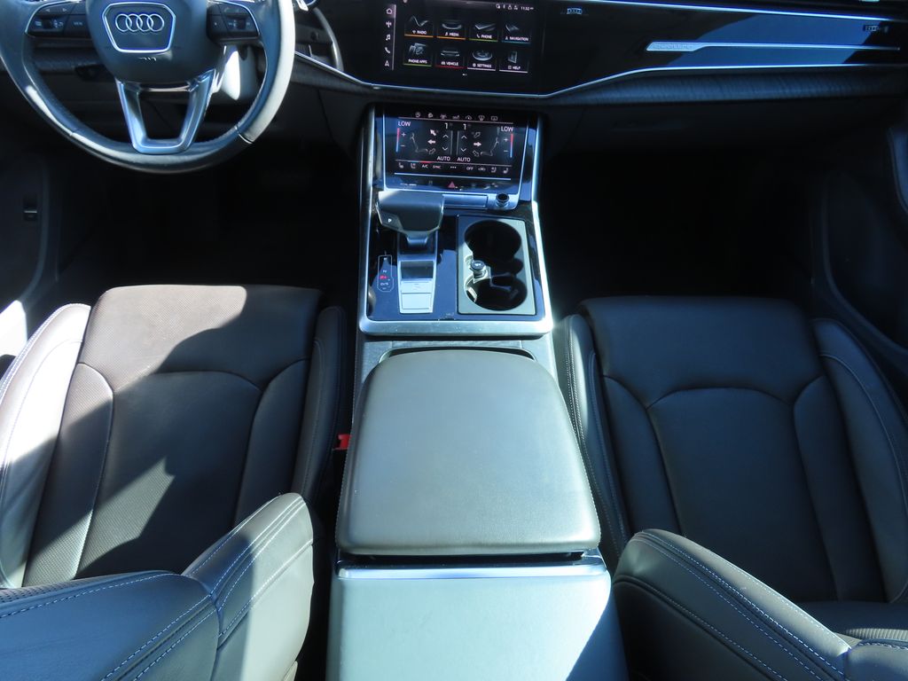 Thumbnail: 2019 Audi Q8 - 9