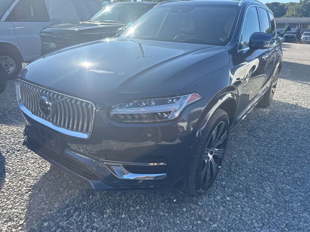 2022 Volvo XC90 T6 Inscription AWD's photo