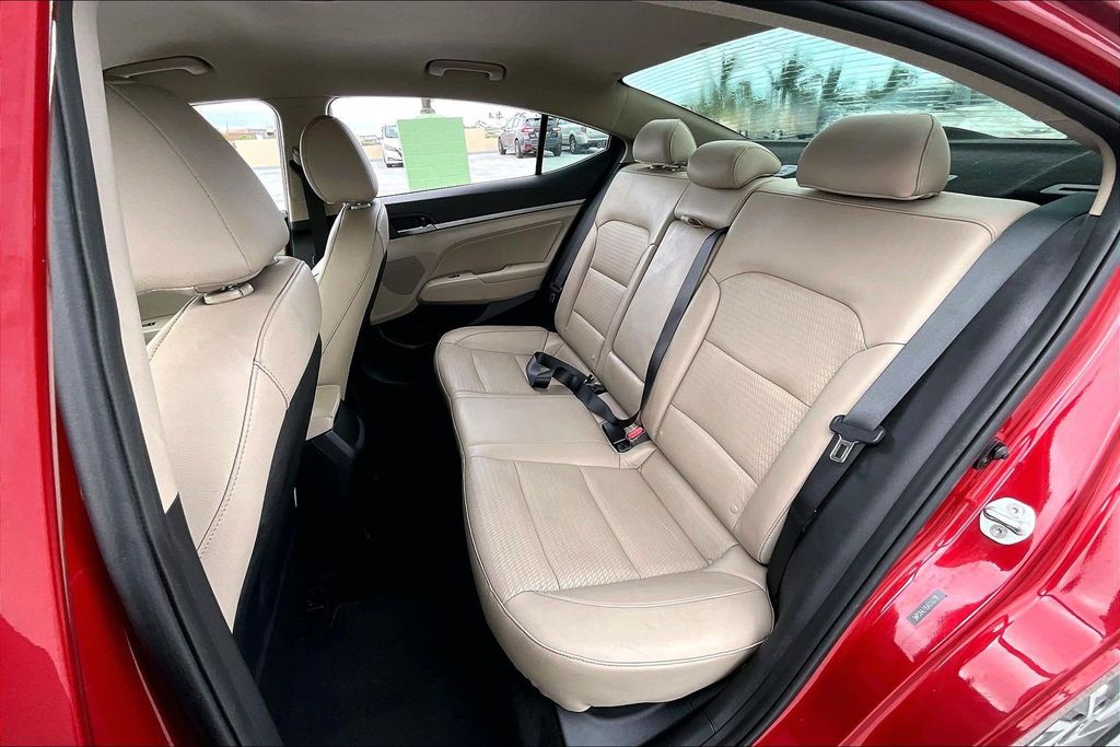 Used 2018 Red Hyundai Limited image 28