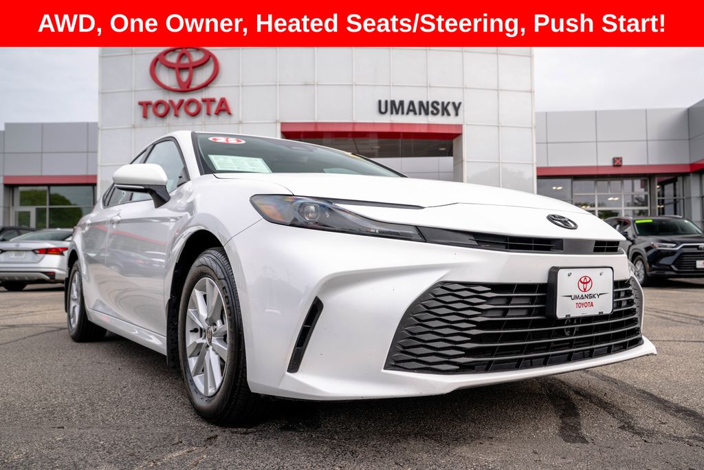 2025 Toyota Camry photo 1