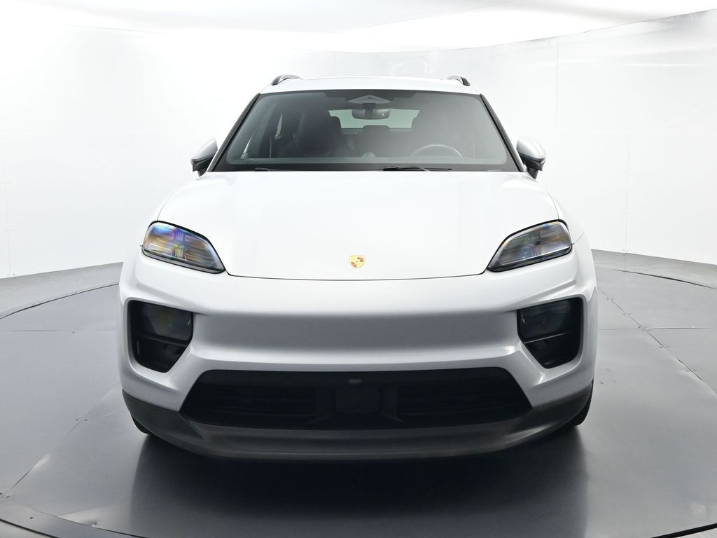 Certified Used 2025 White Porsche  image 18