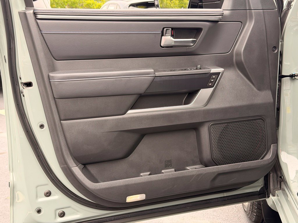 2024 Toyota Sequoia Platinum Lunar - Jim Hudson Acura - Image 28