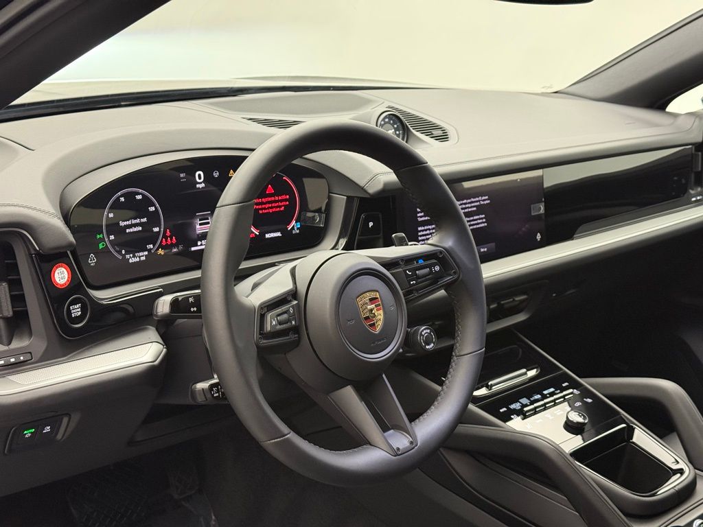 2024 Porsche   4