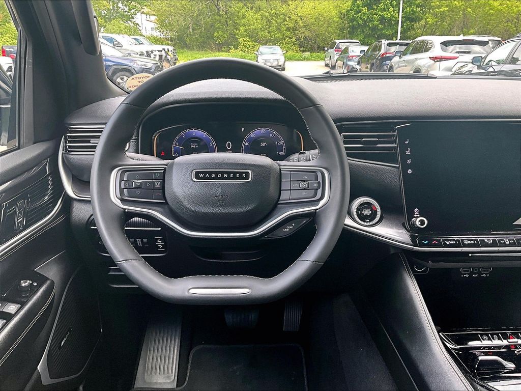 2024 Jeep Wagoneer L — photo 18