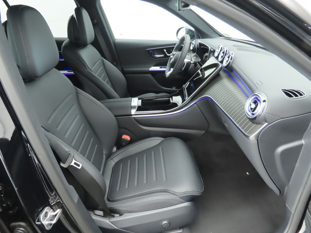 Thumbnail: 2026 Mercedes-Benz GLC - 20