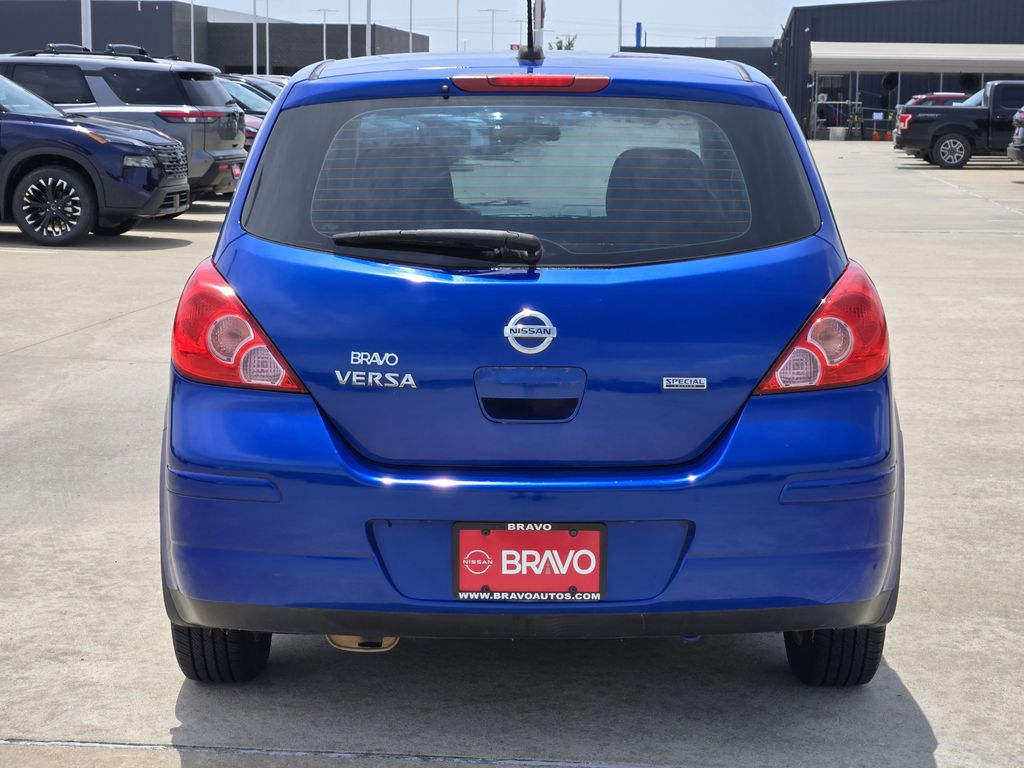 2012 Nissan Versa 1.8 S - 4