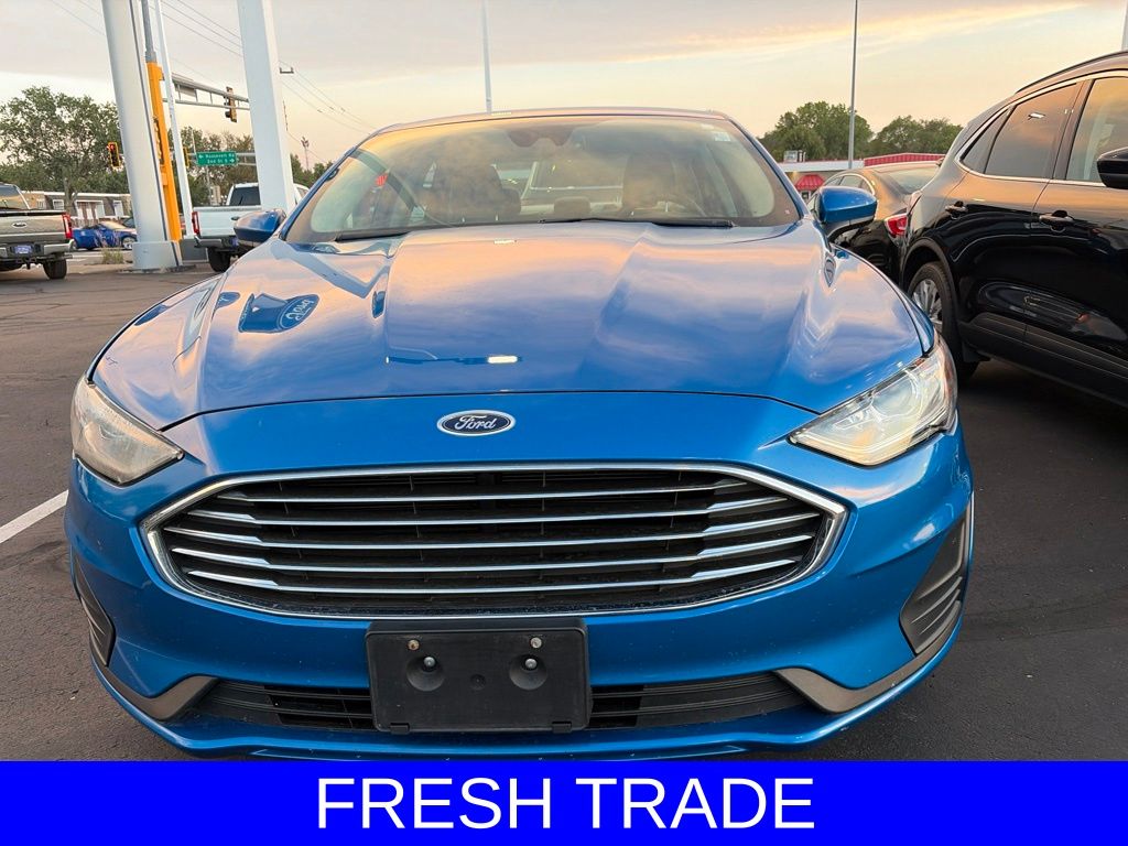 Blue Metallic 2019 Ford Fusion Sedan Front-Wheel Drive 6-Speed Automatic