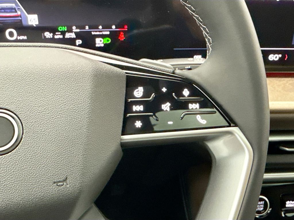 Thumbnail: 2025 Audi Q5 - 13