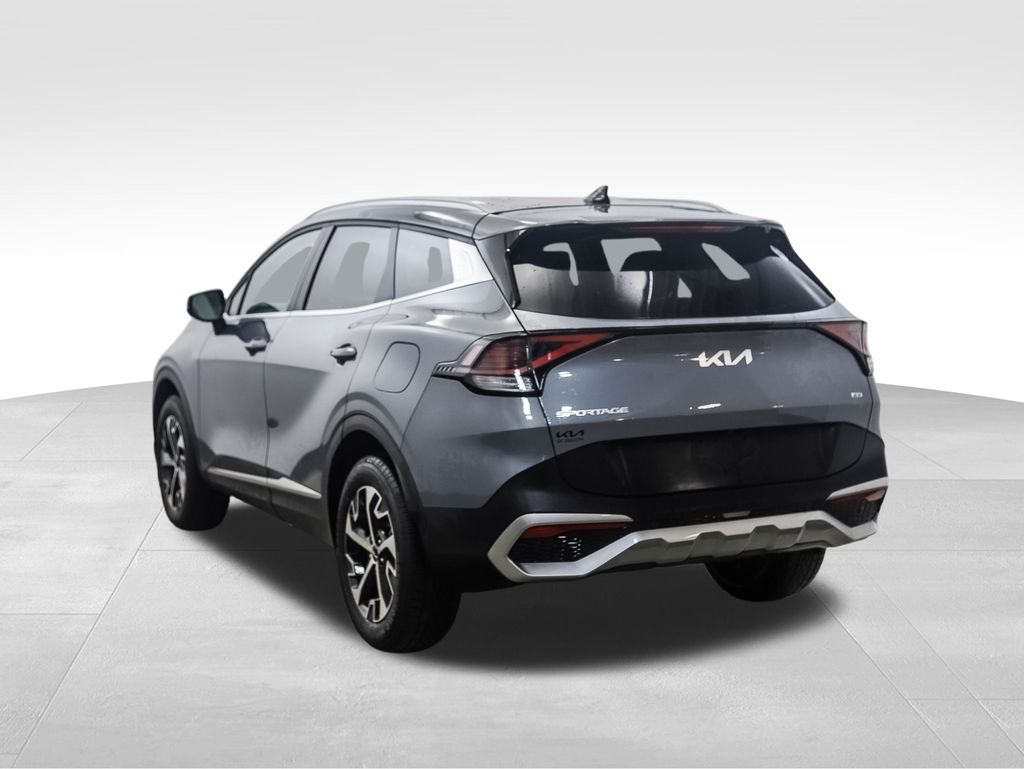 Thumbnail: 2023 Kia Sportage - 3