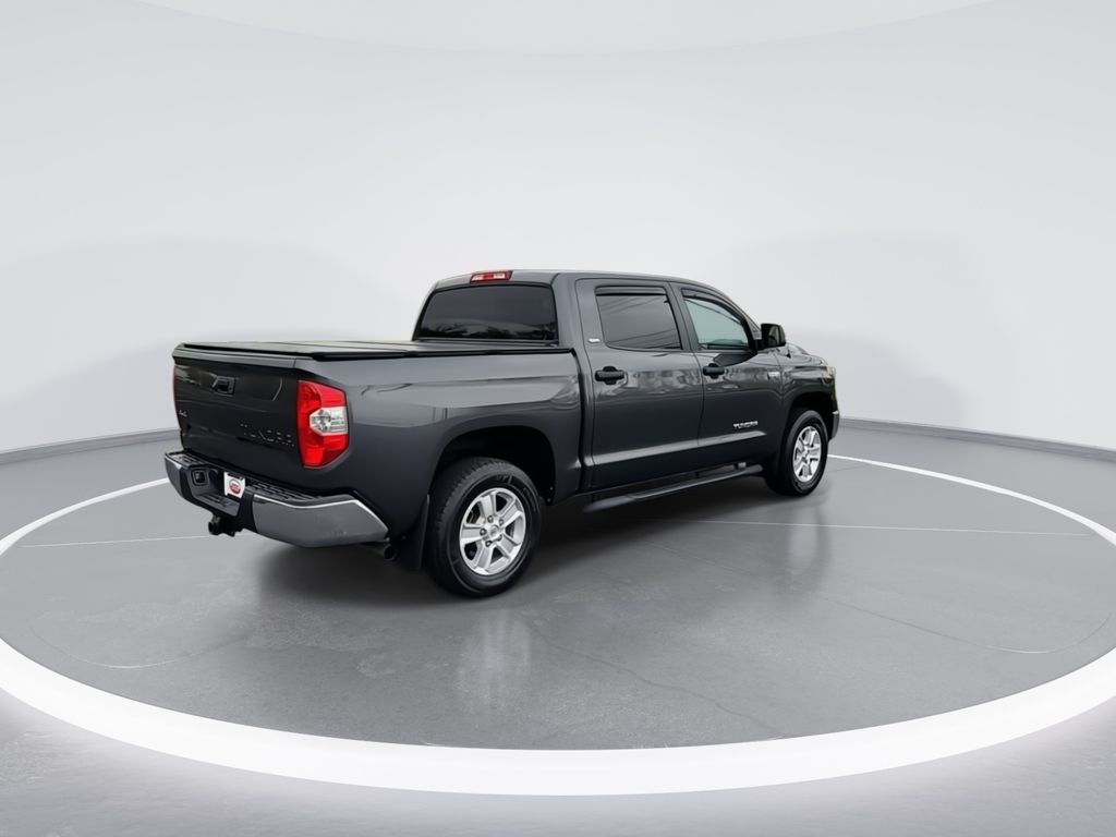 2018 Toyota Tundra SR5 8