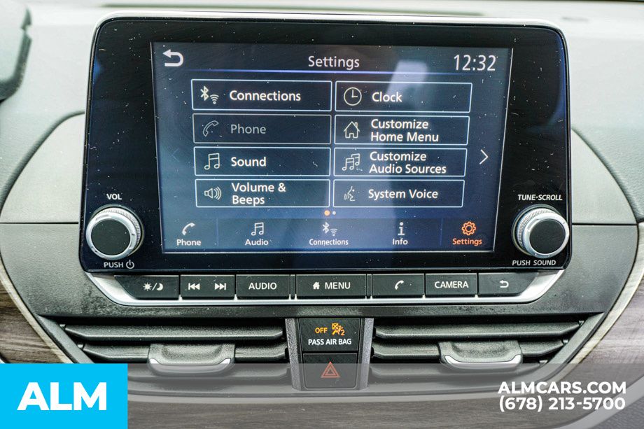 Used 2025 Blue Nissan 2.5 SV image 34