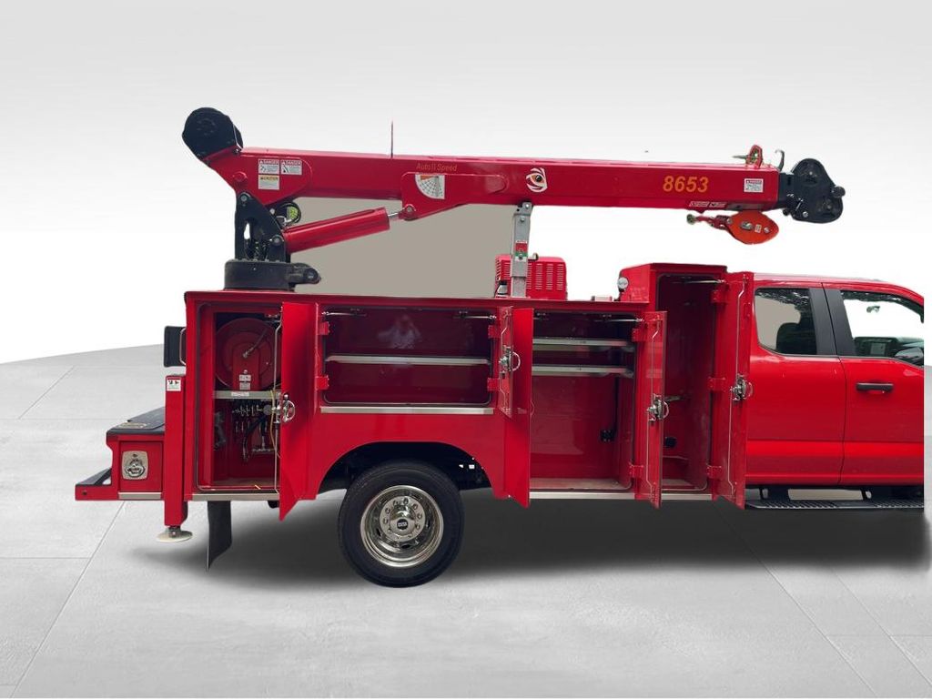 2023 Ford F-550 Chassis XL