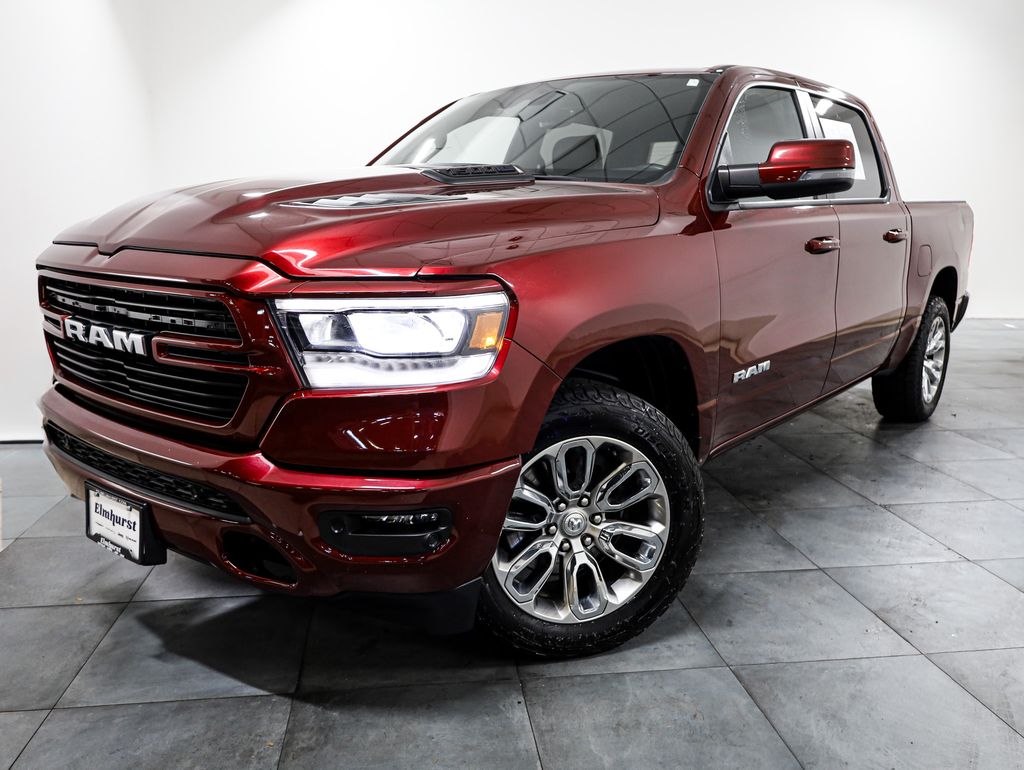 View vehicle photo 4