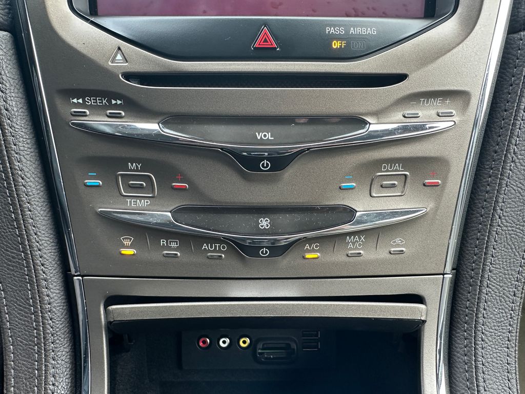2015 Lincoln MKX Base