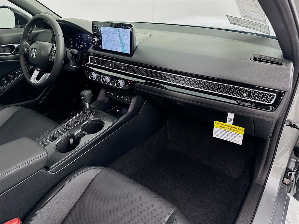 2025 Honda Civic Hybrid Sport photo