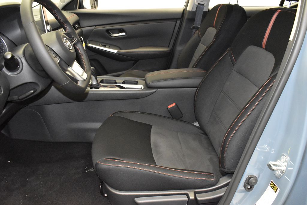 Thumbnail: 2025 Nissan Sentra - 14