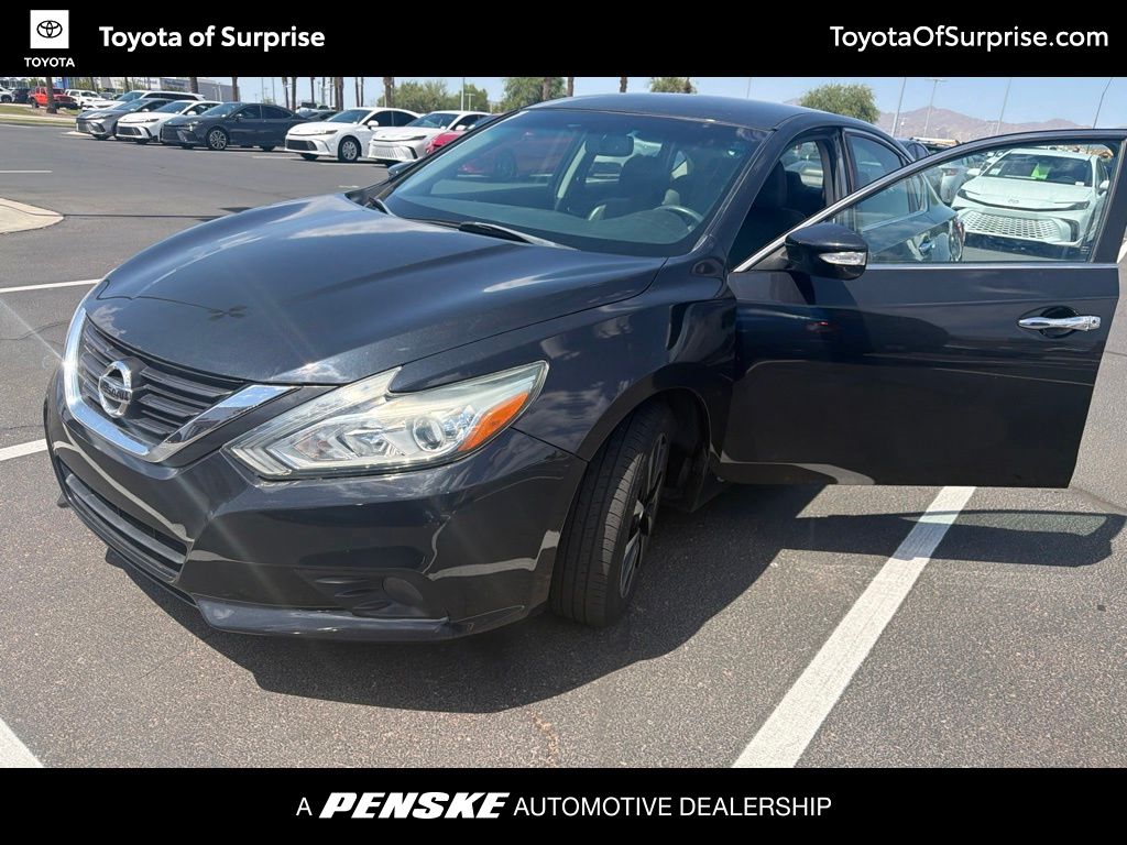 2018 Nissan Altima SL -
                  Surprise, AZ