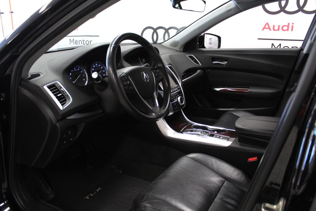 Thumbnail: 2015 Acura TLX - 10