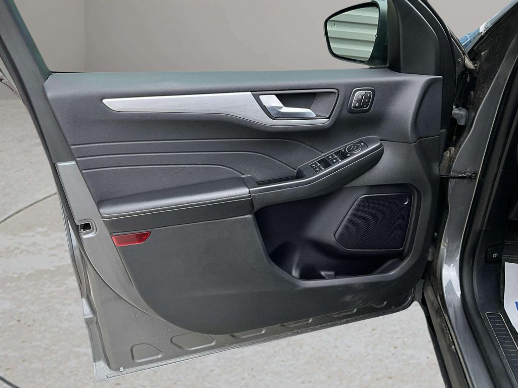 Certified Used 2024 Gray Ford Platinum image 14