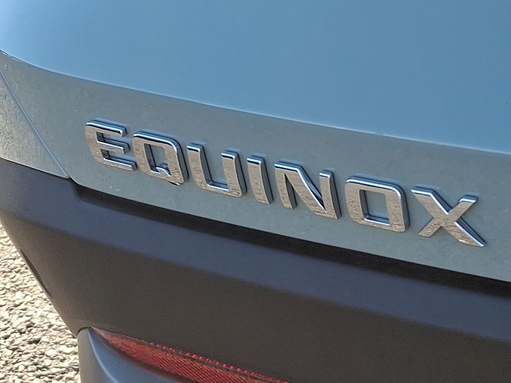 Thumbnail: 2026 Chevrolet Equinox - 11