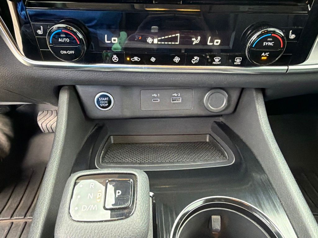 2022 Nissan Rogue SV