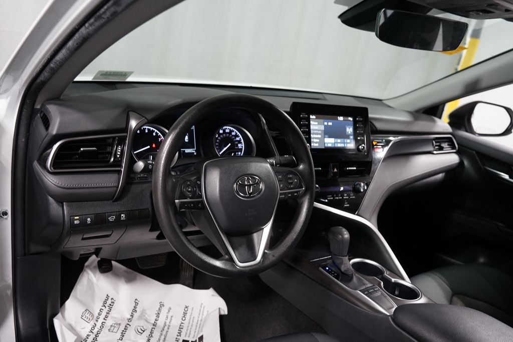 Thumbnail: 2023 Toyota Camry - 11