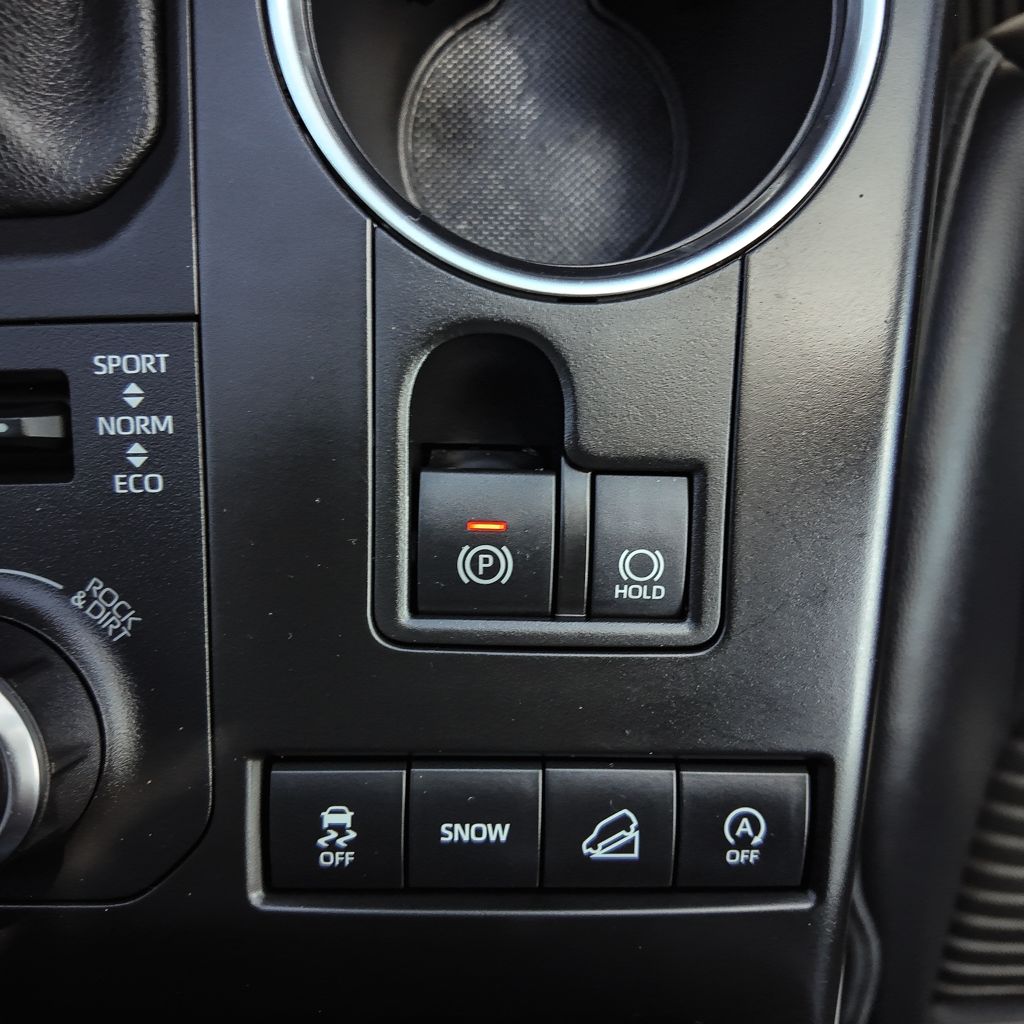 2022 Toyota Highlander XSE - Photo 16