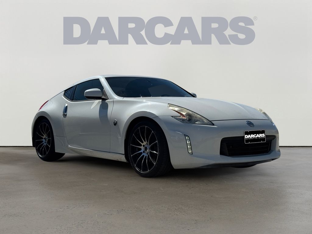 2017 Nissan 370Z Base