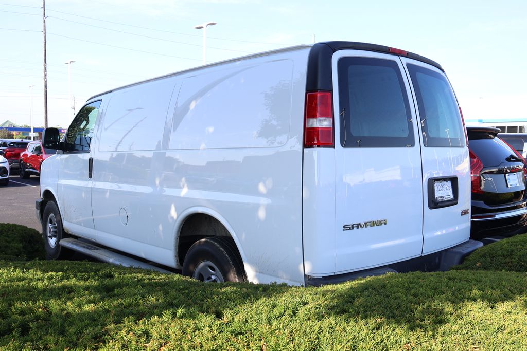 Thumbnail: 2023 GMC Savana - 10