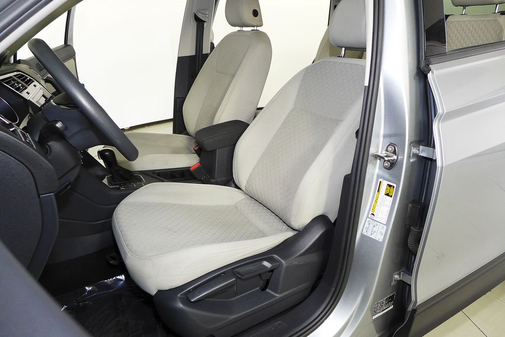 Thumbnail: 2019 Volkswagen Tiguan - 22