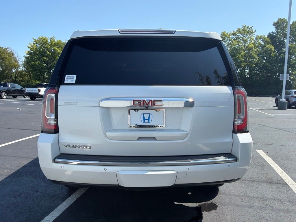 Thumbnail: 2019 GMC Yukon - 4