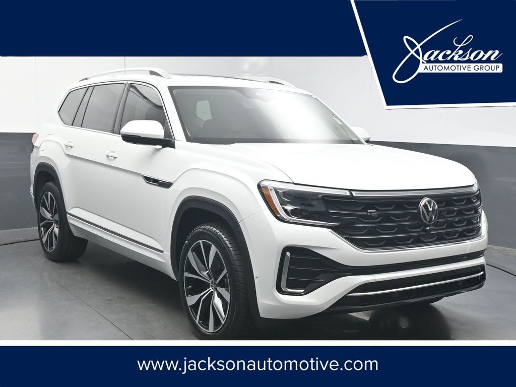 White Pearl 2026 Volkswagen Atlas SUV / Crossover All-Wheel Drive 8-Speed Automatic