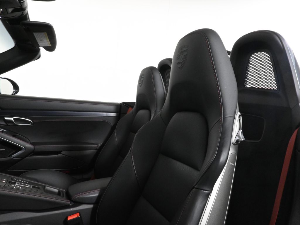 Thumbnail: 2025 Porsche 718 Boxster - 23