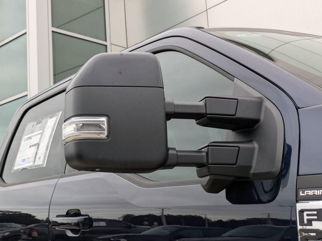 2025 Ford F-250 Black Widow