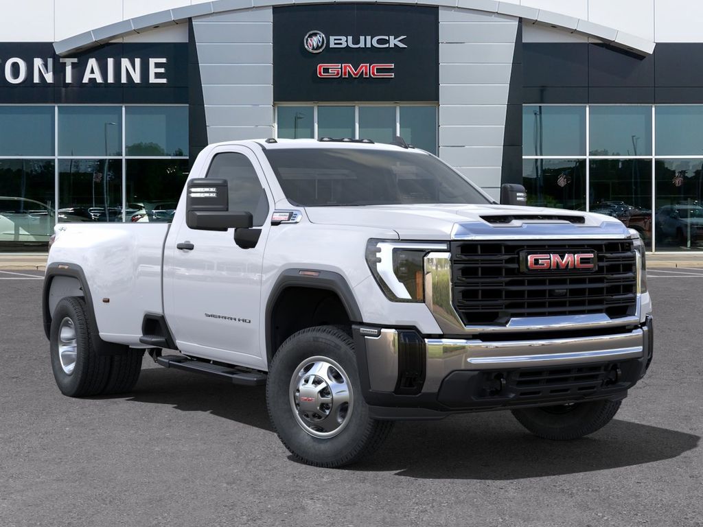 2024 GMC Sierra 3500HD Pro 7