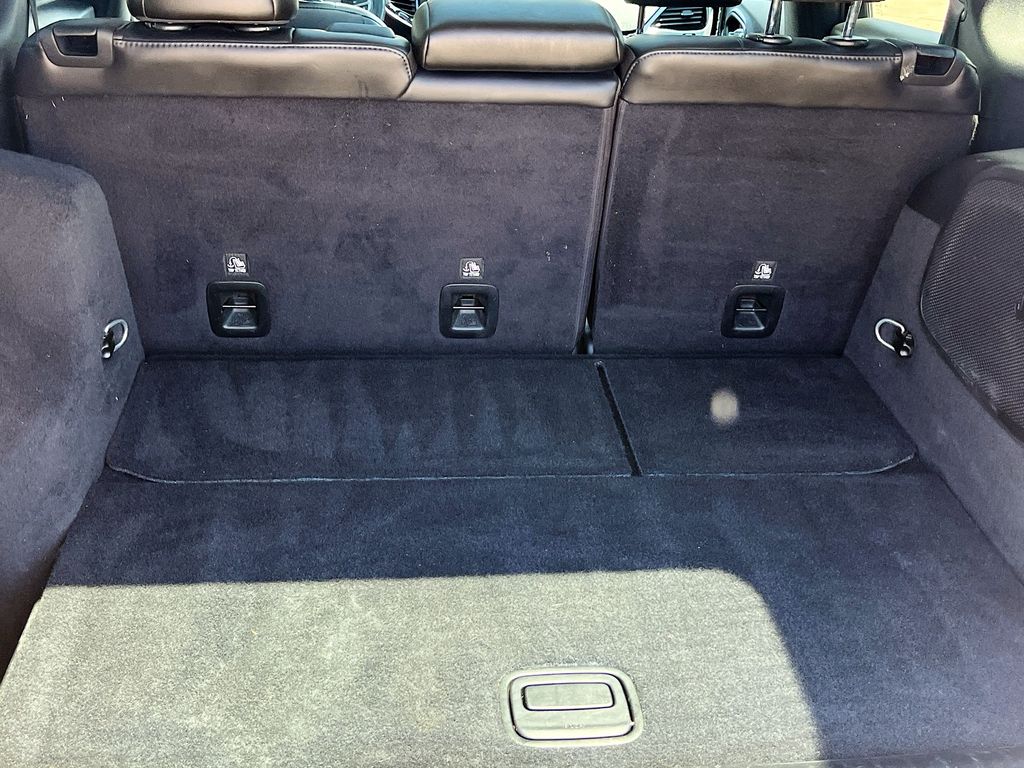 Used 2021 Silver Jeep Limited image 27