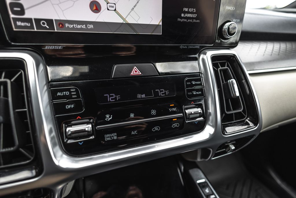 2023 Kia Sorento Plug In Hybrid SX Prestige thumbnail 13