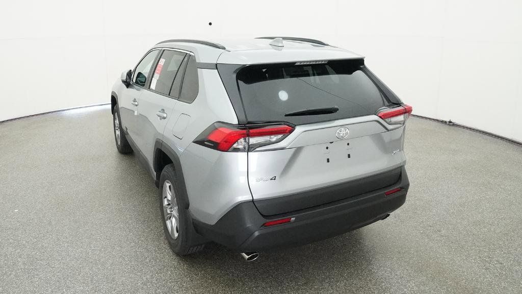 Thumbnail: 2025 Toyota RAV4 - 10