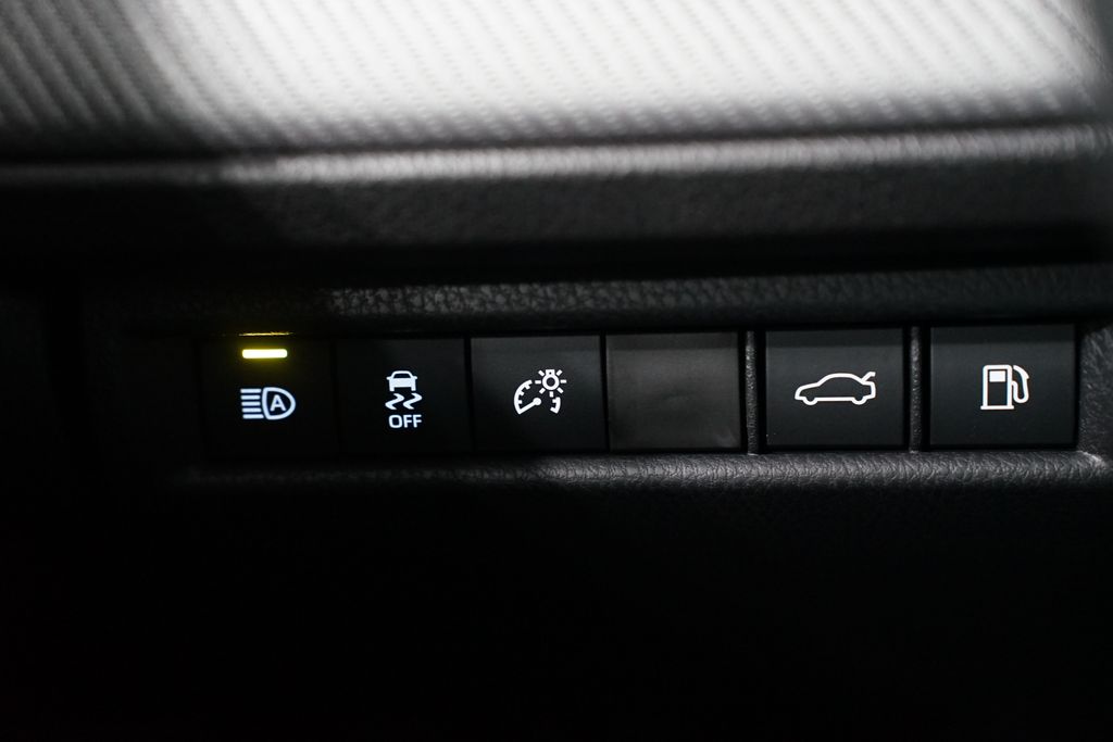 Thumbnail: 2026 Toyota Camry - 25