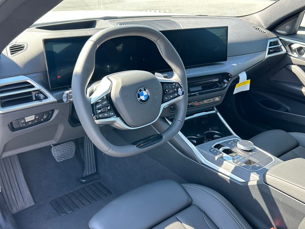 Thumbnail: 2026 BMW 4 Series - 13