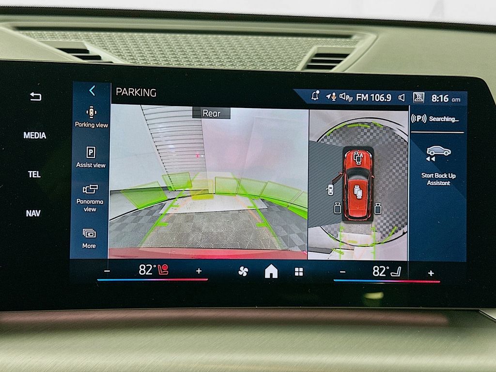 Thumbnail: 2026 BMW X1 - 13