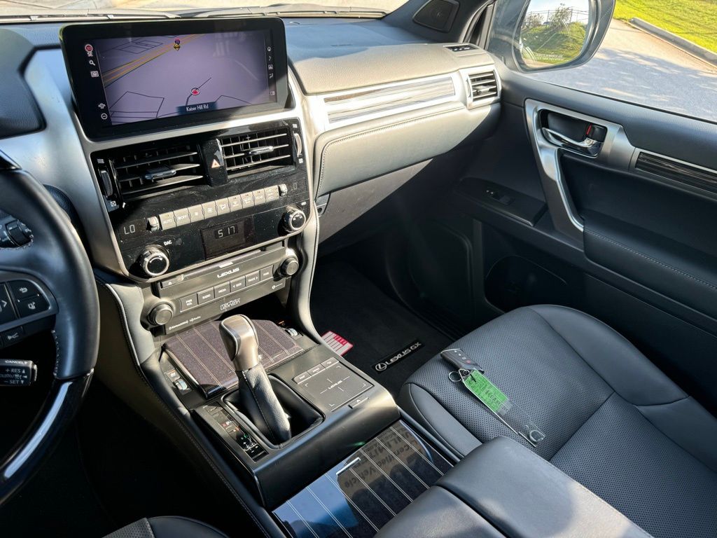 2023 Lexus GX 460 35