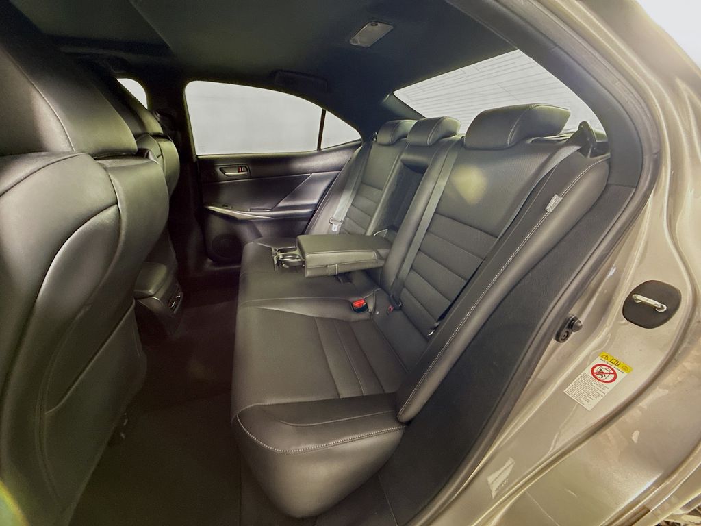 Thumbnail: 2017 Lexus IS - 26