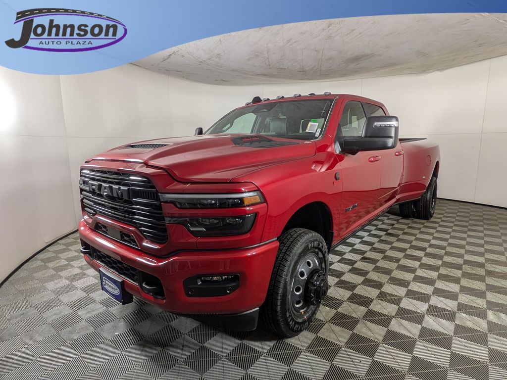 2026 RAM 3500 Laramie Crew Cab LB DRW 4WD