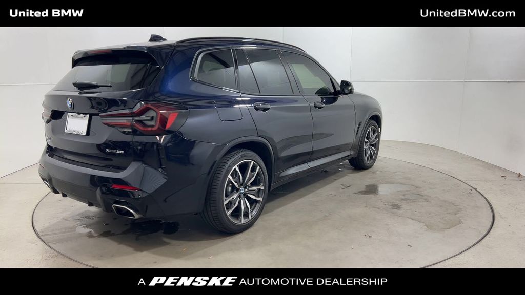 2022 BMW X3 xDrive30i 8